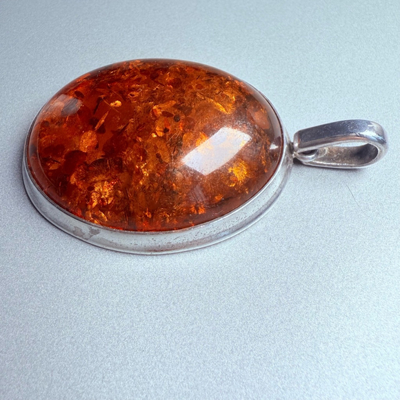 MASSIVE 53.21 CT Baltic Honey Amber Bypass Sterling Silver Oval VTG Pendant MCM - Picture 6 of 9
